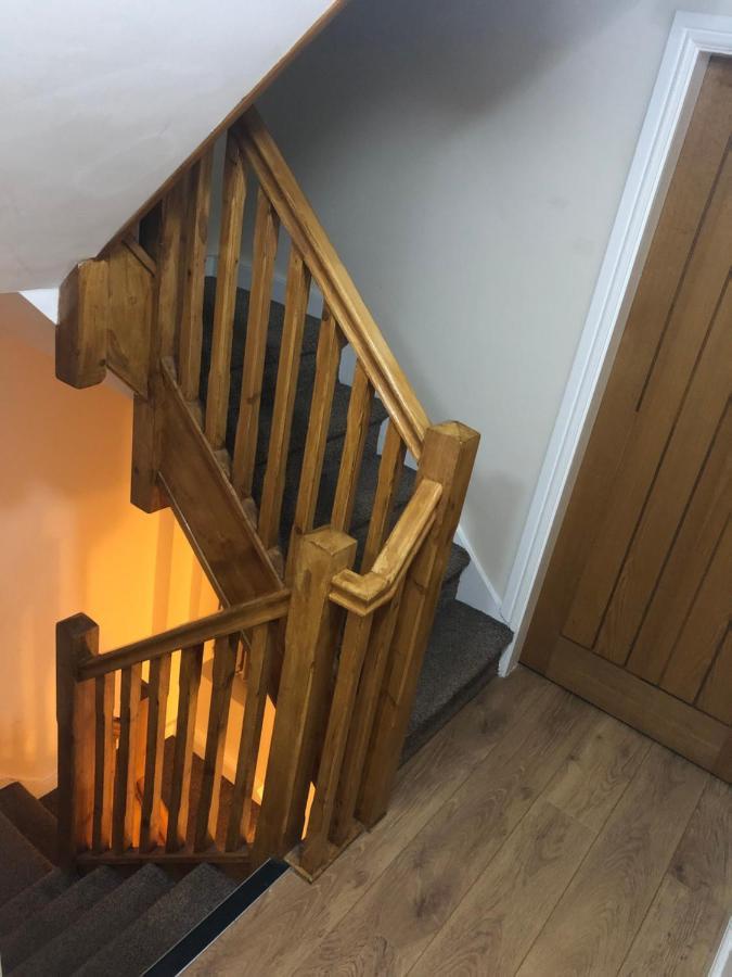 Big Room Rusholme With Tv And Private Bathroom-Parking&Wifi Манчестер Экстерьер фото