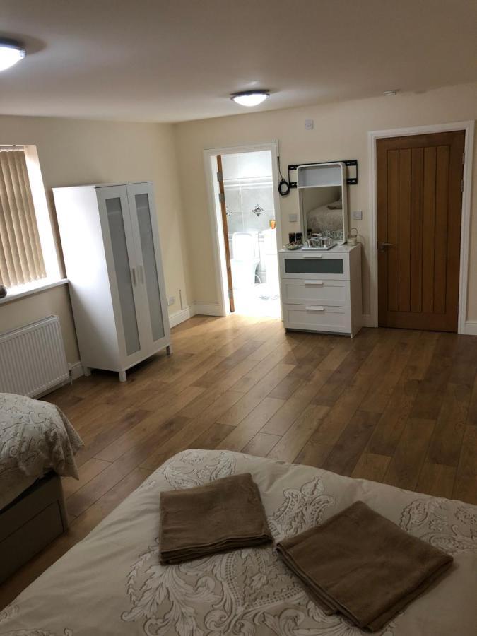 Big Room Rusholme With Tv And Private Bathroom-Parking&Wifi Манчестер Экстерьер фото