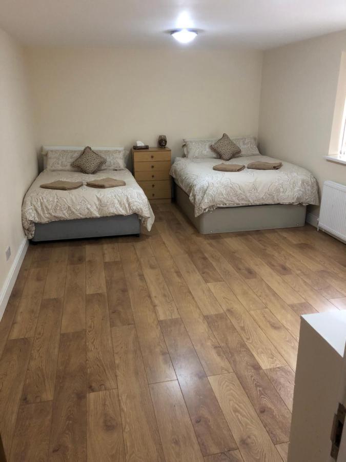 Big Room Rusholme With Tv And Private Bathroom-Parking&Wifi Манчестер Экстерьер фото