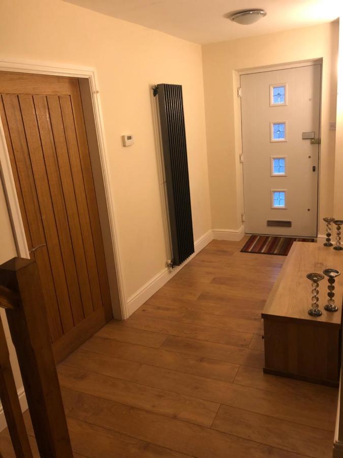 Big Room Rusholme With Tv And Private Bathroom-Parking&Wifi Манчестер Экстерьер фото