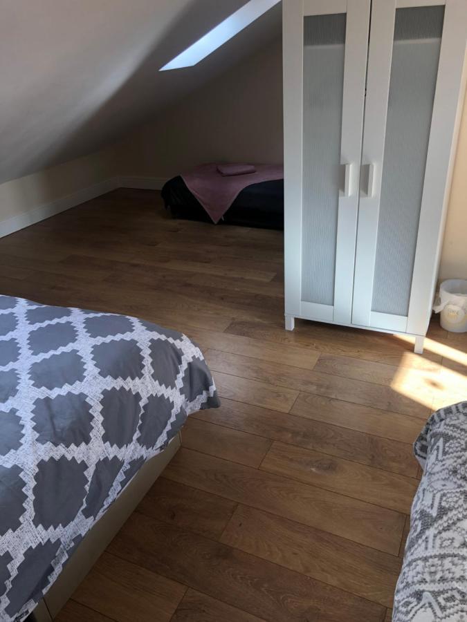 Big Room Rusholme With Tv And Private Bathroom-Parking&Wifi Манчестер Экстерьер фото